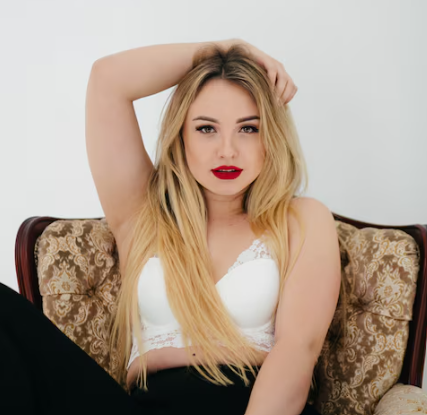 Genevieve, 35 - Vienna